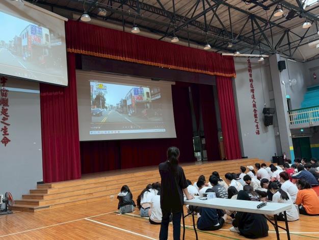 LINE_ALBUM_202559_250509_4