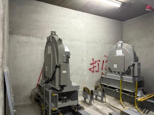 01 - 雄觀大樓 電梯設備