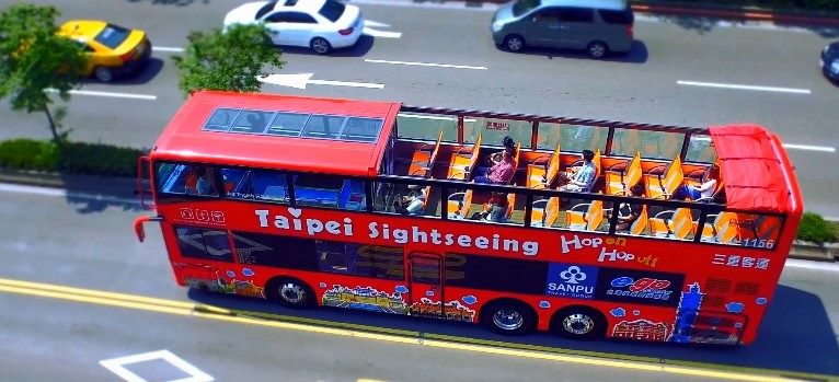 Celebrate Mom on Double-Decker Bus