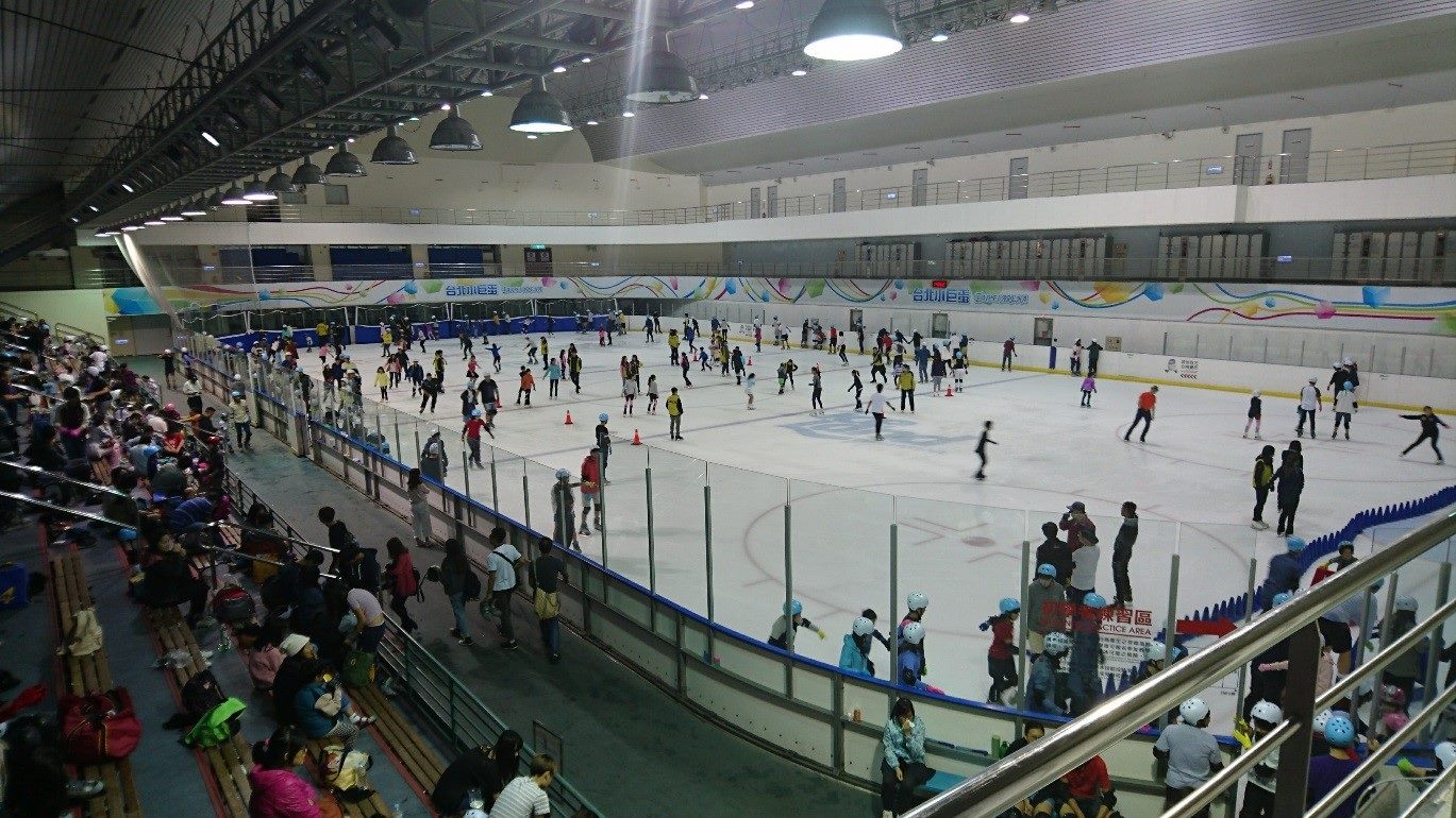 Taipei Arena Ice Rink Offers Early Summer Deals for Group Skaters