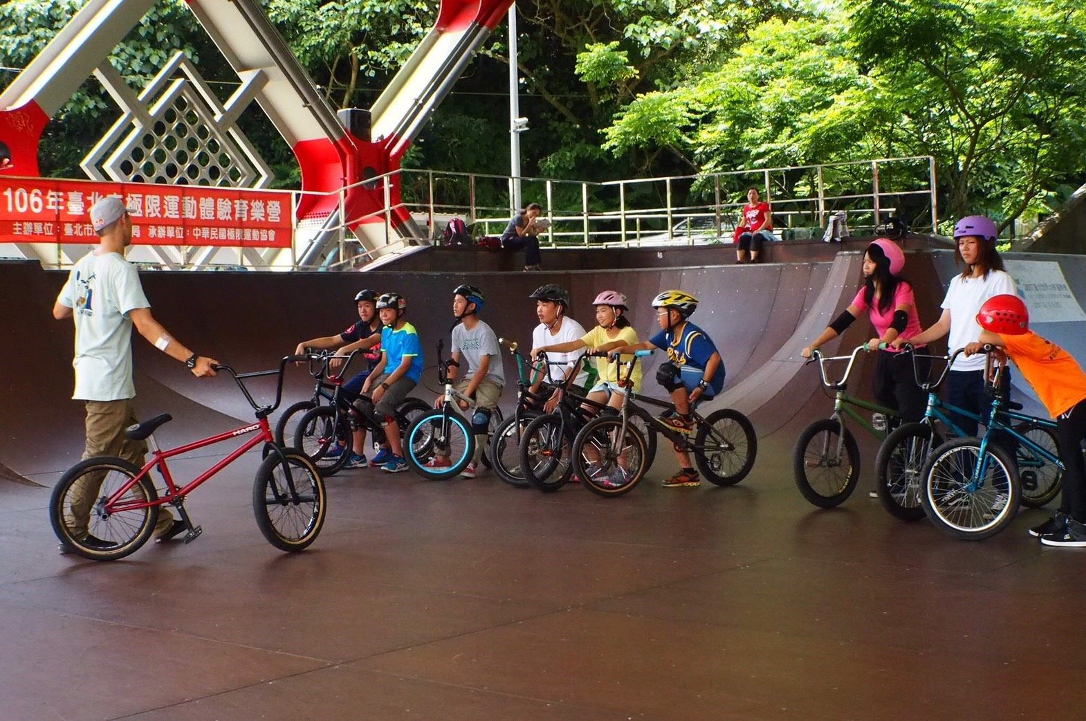 City Offers Free Extreme Sports Coaching for Thrill Seekers