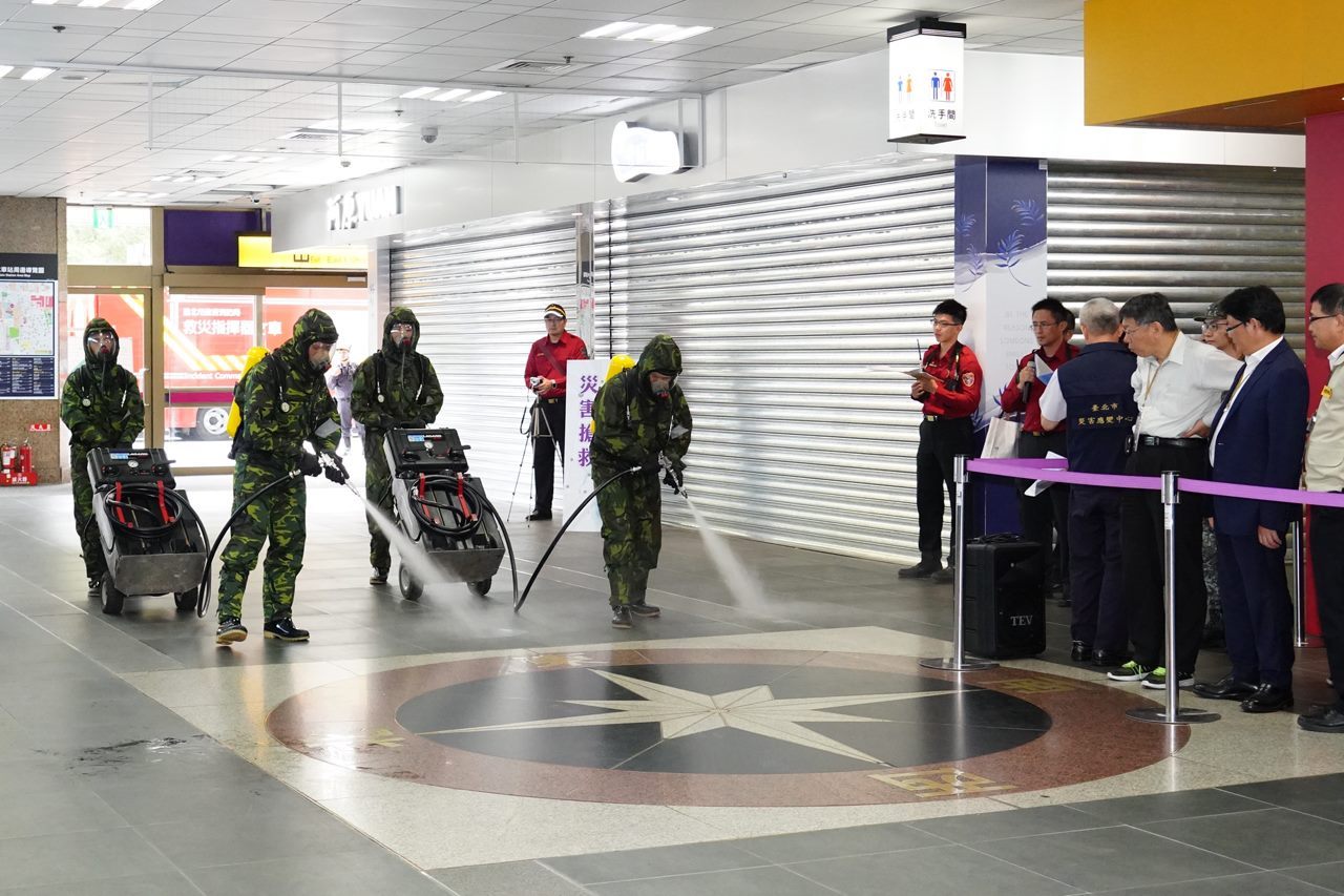 Drill being conducted at Taipei Main Station