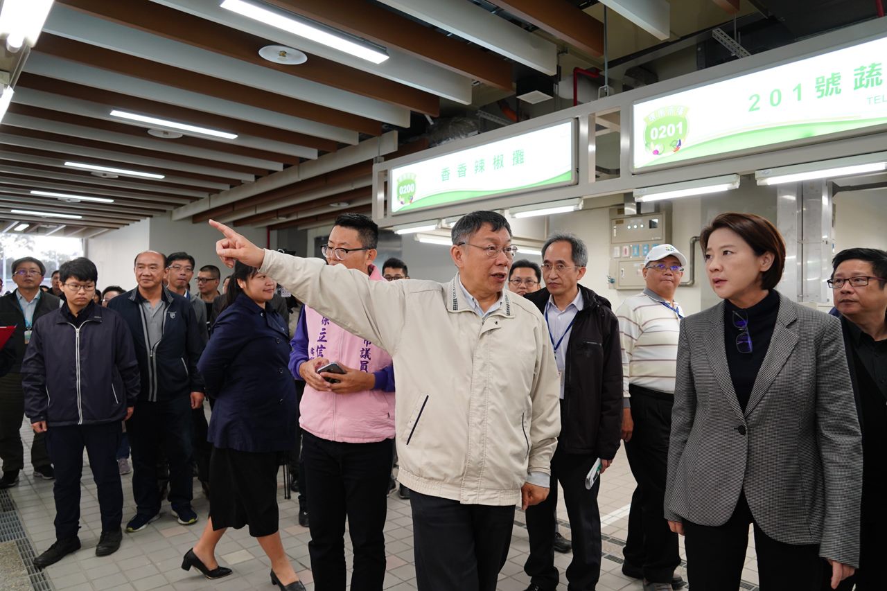 Mayor Ko inspects Huannan Market ahead of opening