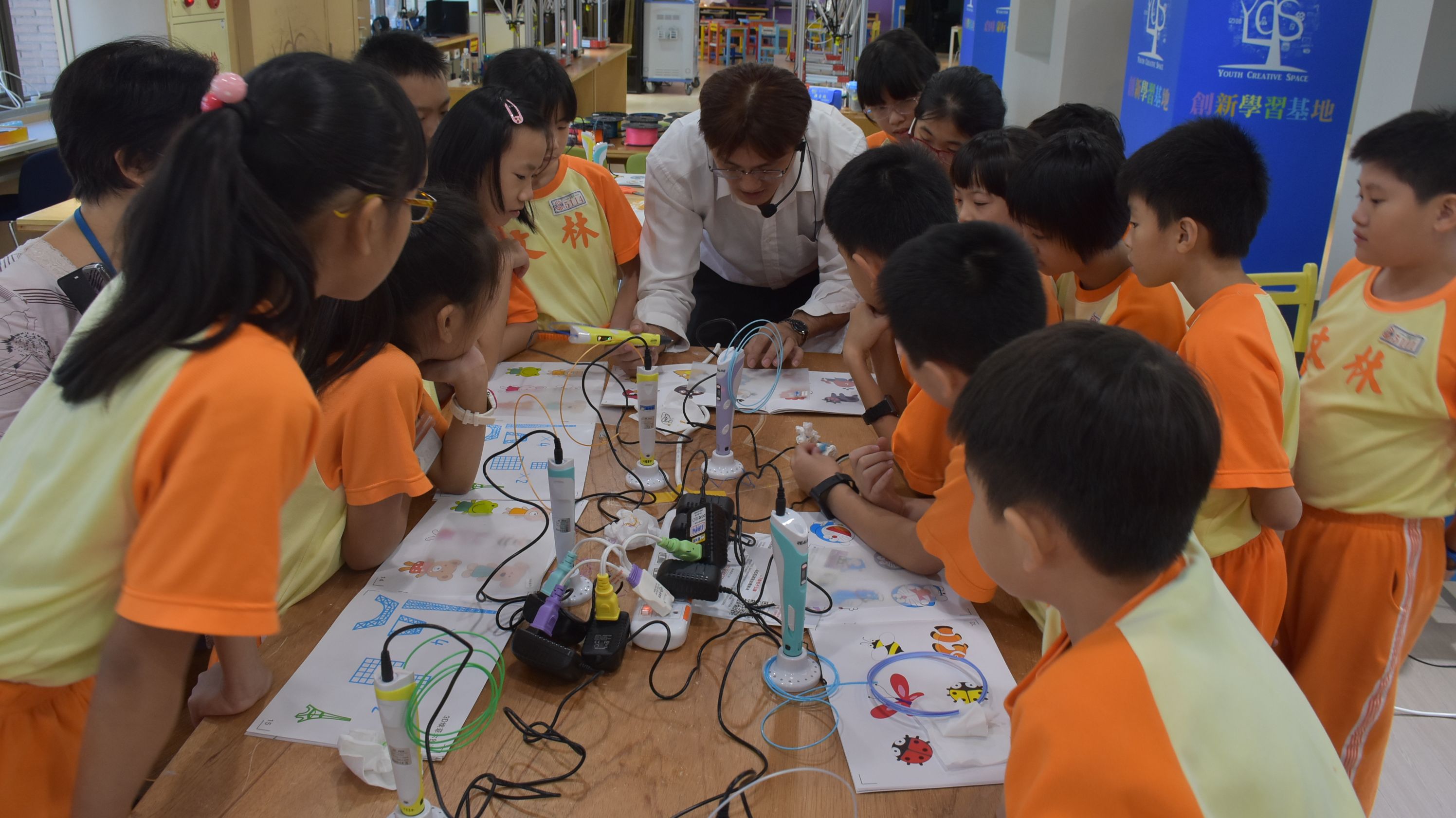 Students taking part in the maker school field trip