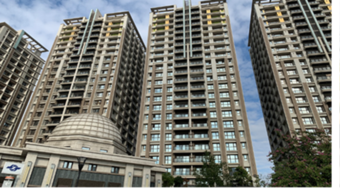 joint-development residential building at MRT Luzhou Station