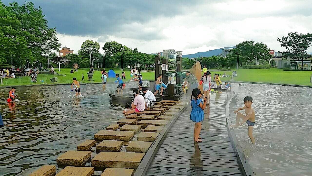 Family fun pool at the Neihu Sports Park