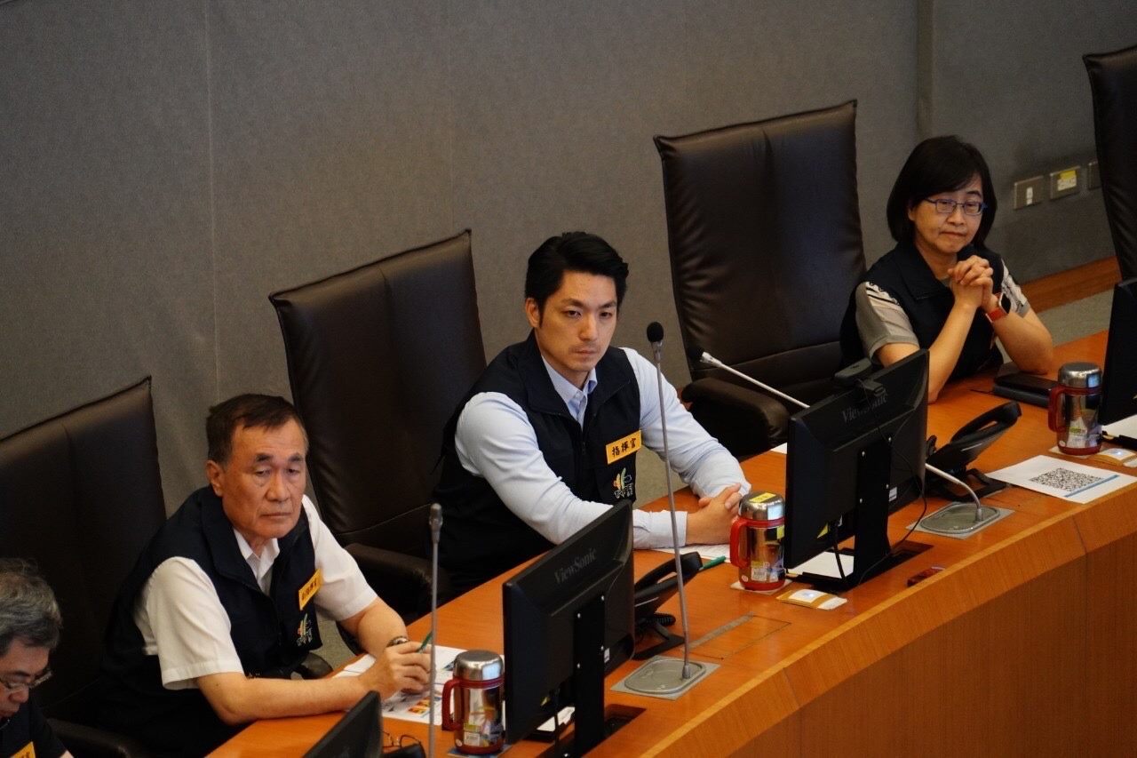 Mayor and city officials at EOC