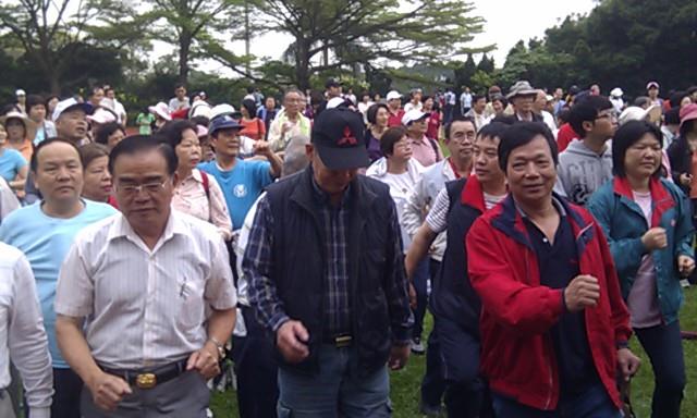 1010415邀請里長暨里民參加登山健行活動