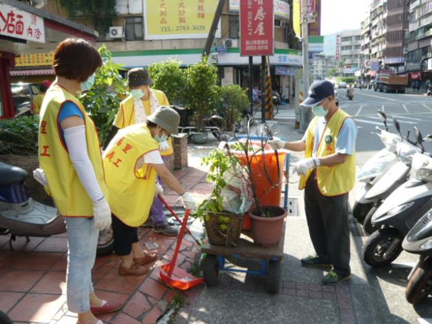 萬福里8月份清潔日照片花絮