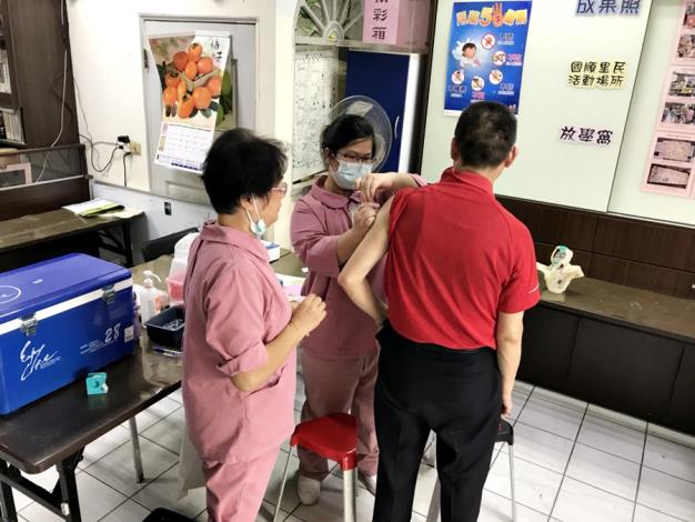 國順里106年配合健康中心進行流感疫苗施打