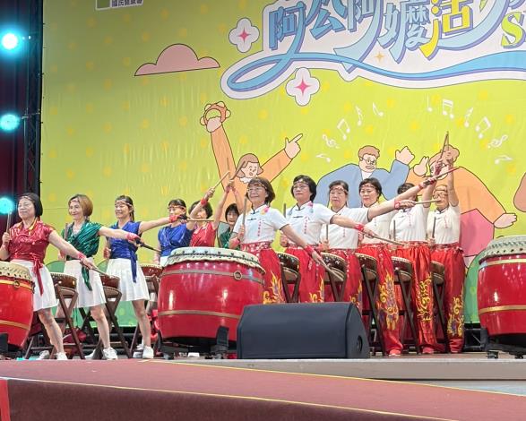 5-太鼓演出展現肌力