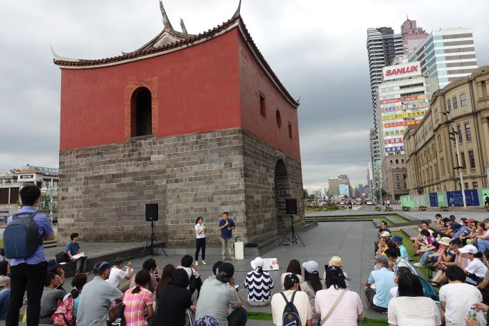撫臺街洋樓＿北門開講於五月的周六下午在北門廣場舉行，歡迎民眾關注撫臺街洋樓粉專公告活動詳情