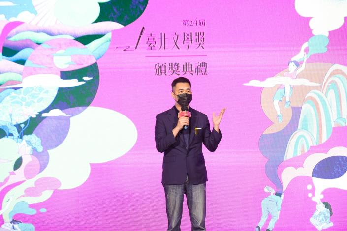 文化局蔡宗雄局長表示，期待臺北文學獎能成為提供所有創作者一個自由發表的平台。