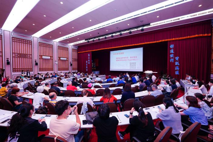 臺北市政府日前召開「臺北音樂廳與圖書總館新建工程」 初步設計成果地方說明會，向各界關心人士說明目前設計規劃方案。