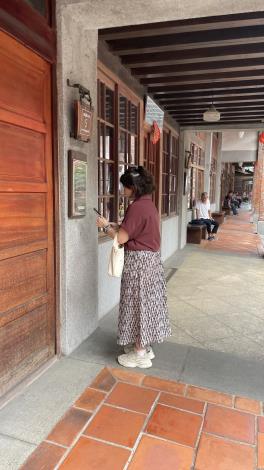 萬華著名地標入AR ，解謎路線包含艋舺龍山寺、青草巷、剝皮寮歷史街區、新富町文化市場等萬華區指標性地點。