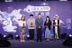 現代詩組評審代表羅智成（右三）與得主合影.JPG