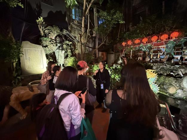 西門紅樓與剝皮寮同步推出歷史導覽與街區解謎，重返臺北三市街的靈性風景。