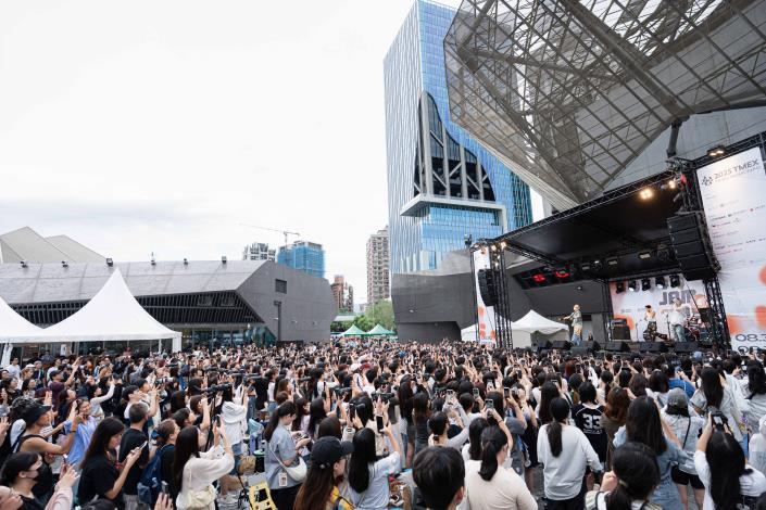JAM JAM ASIA 戶外Echo Stage舞台