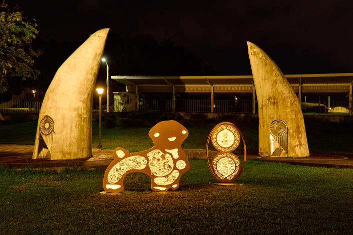 成若涵《貝貝與他的工具》