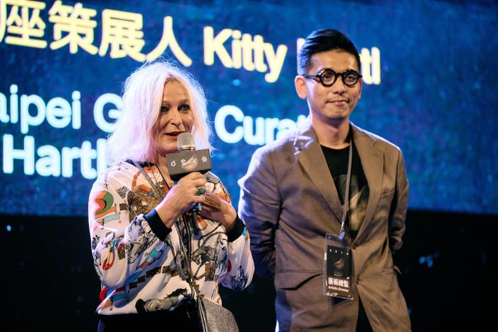 巴黎白晝之夜的策展藝術家Kitty Hartl與藝術總監黃彥穎