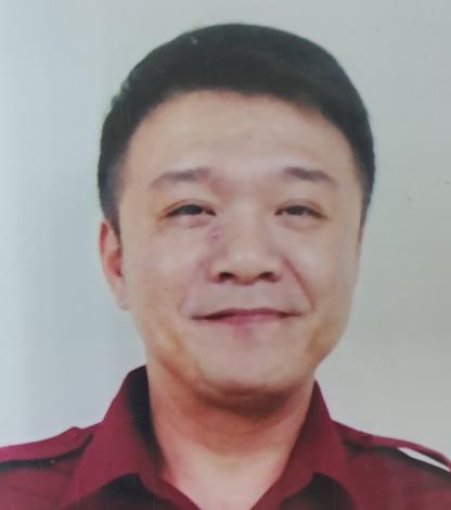 陳秉榮大頭照