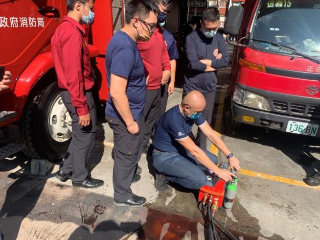 電動車電池滅火設備( 含穿刺裝置)1.JPG