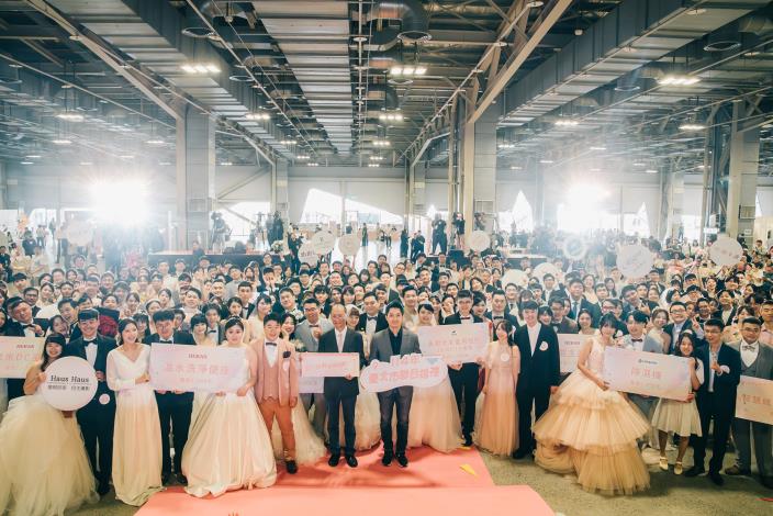 臺北市第225場聯合婚禮-全體合影
