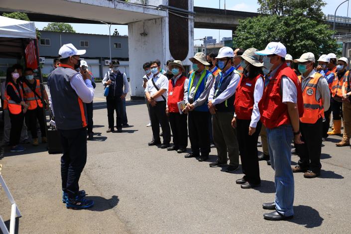 北市防汛演練今天登場-(左為總裁官北市工務局副局長-楊明祥)