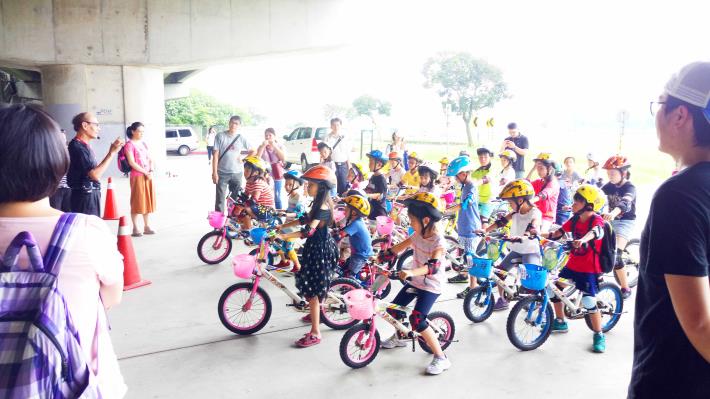 「暑期學童單車營」為免費教學課程