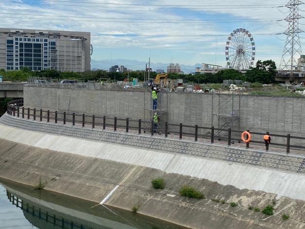磺溪建德橋至福國路兩岸堤防改建工程 目前已接近完工