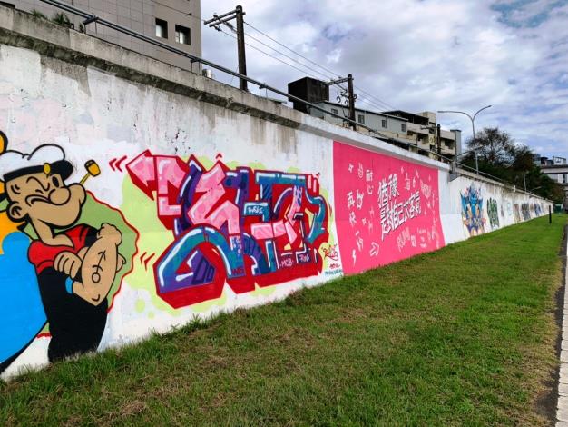 北市河濱公園內的7處堤壁塗鴉區 已塗刷完畢 歡迎大家來發揮創意