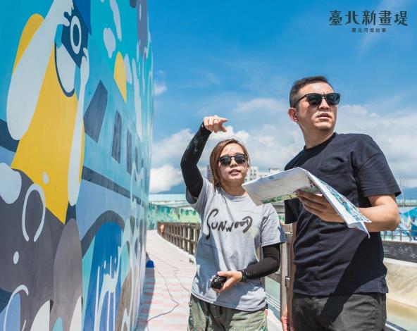 負責最後堤壁美化的設計師團隊們一再來到磺溪現場做最後確認