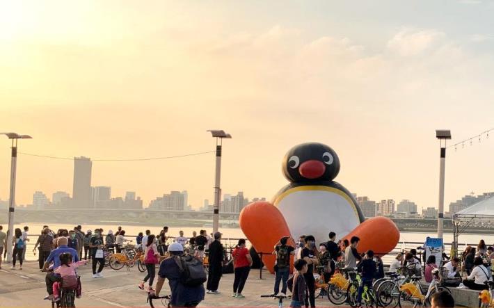 Pingu，巨大造型呆萌無限，展至111年2月6日止