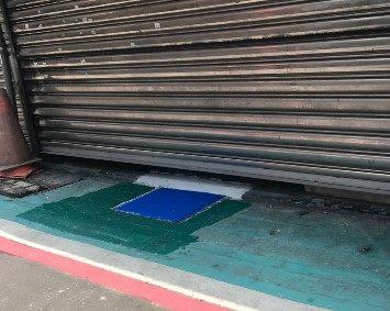 清空水溝蓋上方 保持水路暢通 否則容易造成積水