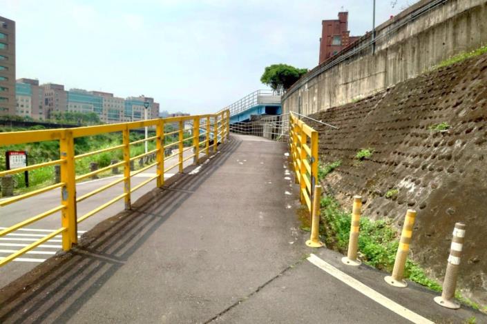 改道之二 和興路84巷自行車牽引道.JPG