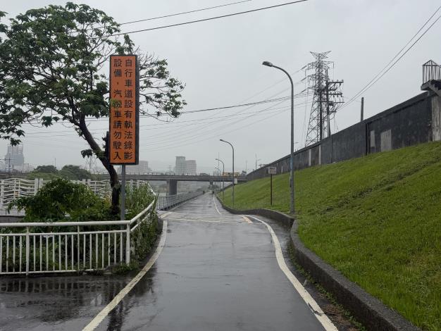 雙溪左岸河雙21鐵便橋旁 (2)