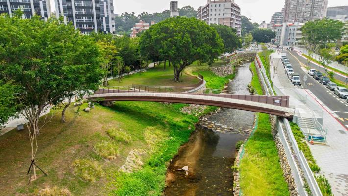 「磺港溪再造工程」今天舉辦竣工典禮 圖中為希冀橋