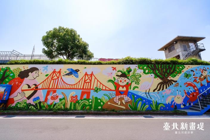 「家」的模樣躍然牆上 壁畫串聯人與土地的故事