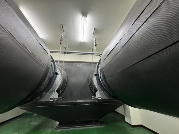 風雨教室2F風機漏水維修