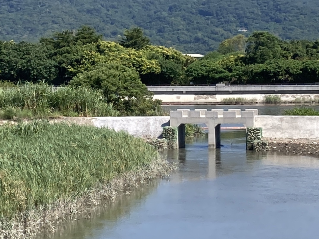 舊防潮堤連通箱涵改建