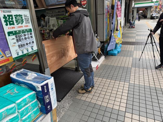 LINE_ALBUM_六合里演練_241126_76