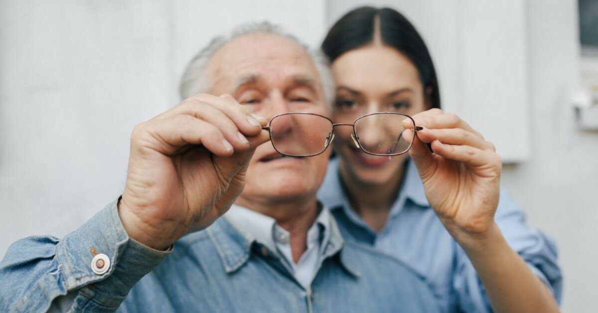 視力不良與失智有關！ 三步驟延緩失能老化