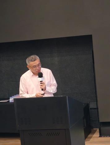 專題研討一歐陽勝嘉助理教授報告