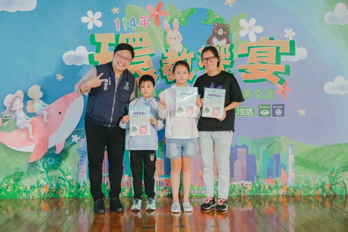 e567e93e-c5e6-4150-8580-74b5c7e7af7e