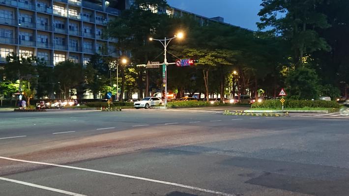 照片1-辛亥及復興南路口(改善前黃光).JPG