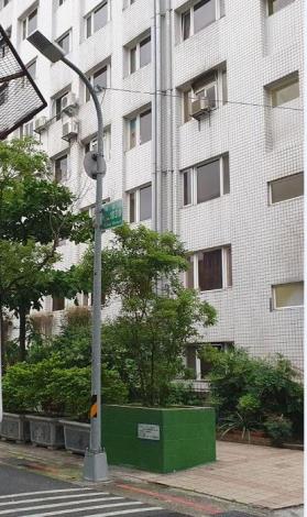臺北市立聯合醫院-昆明院區-更換燈桿施工(後1).JPG