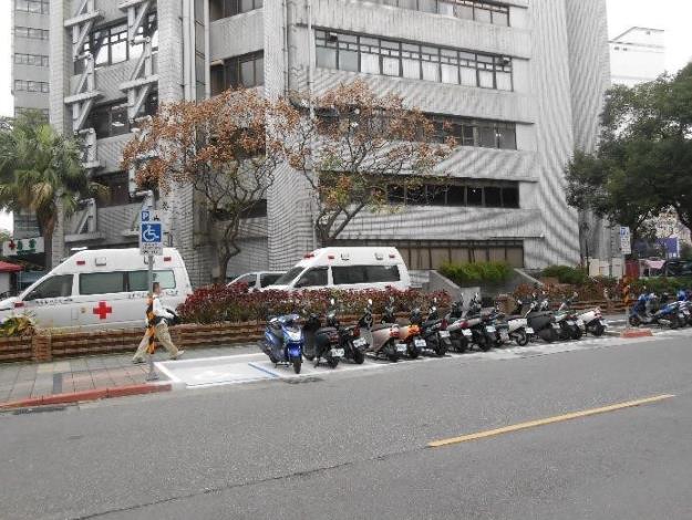 和平院區機車彎後2