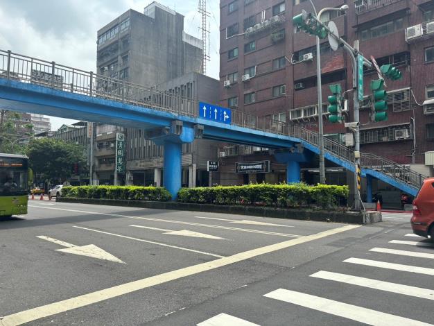 V02永吉路32號前分隔島-前