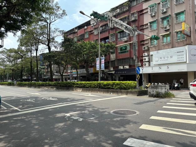 V永吉路524號前分隔島-前