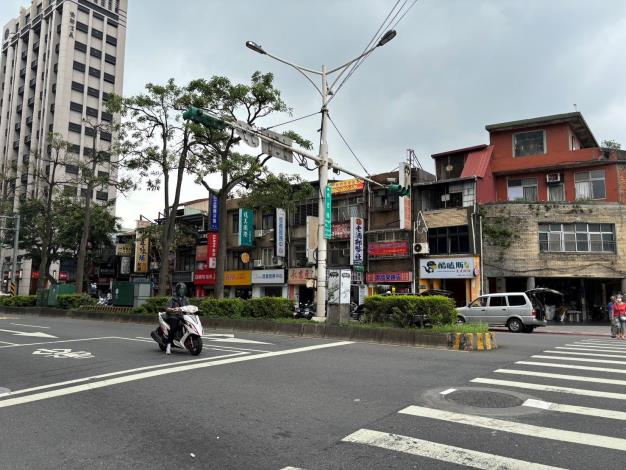 V永吉路429號前分隔島-前